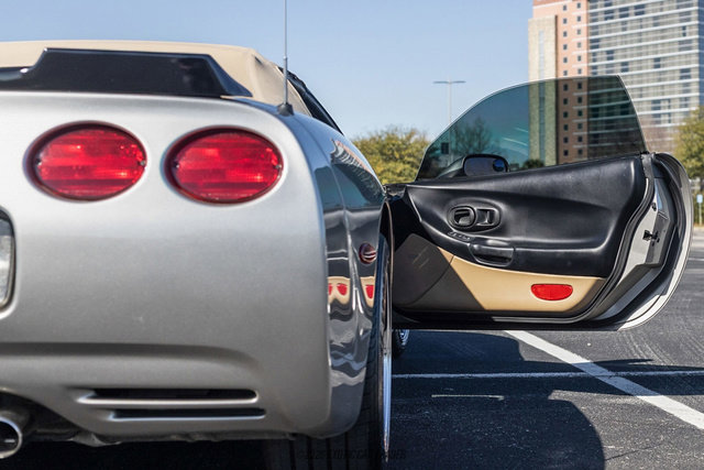 Used 1999 Chevrolet Corvette Convertible w/ Memory Pkg image 42