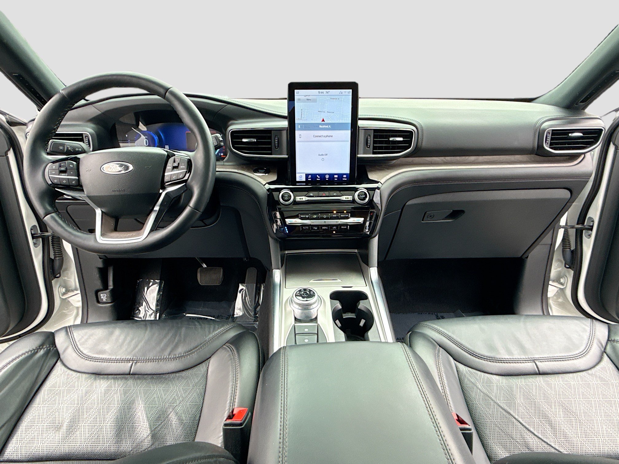 Used 2023 Ford Explorer Platinum w/ Technology Package AWD/4WD image 3