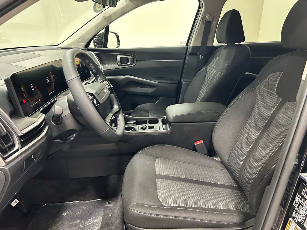 New 2026 Kia Sorento LX image 9