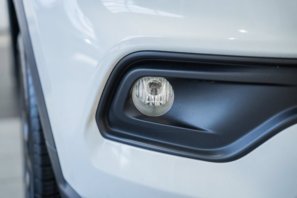 Certified 2023 Jeep Compass Latitude AWD/4WD image 12