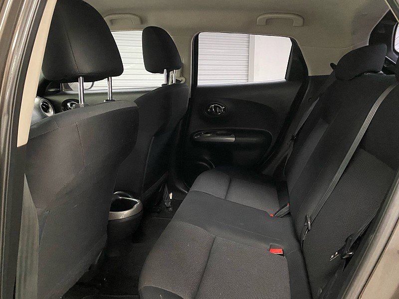 Used 2013 Nissan Juke S image 11