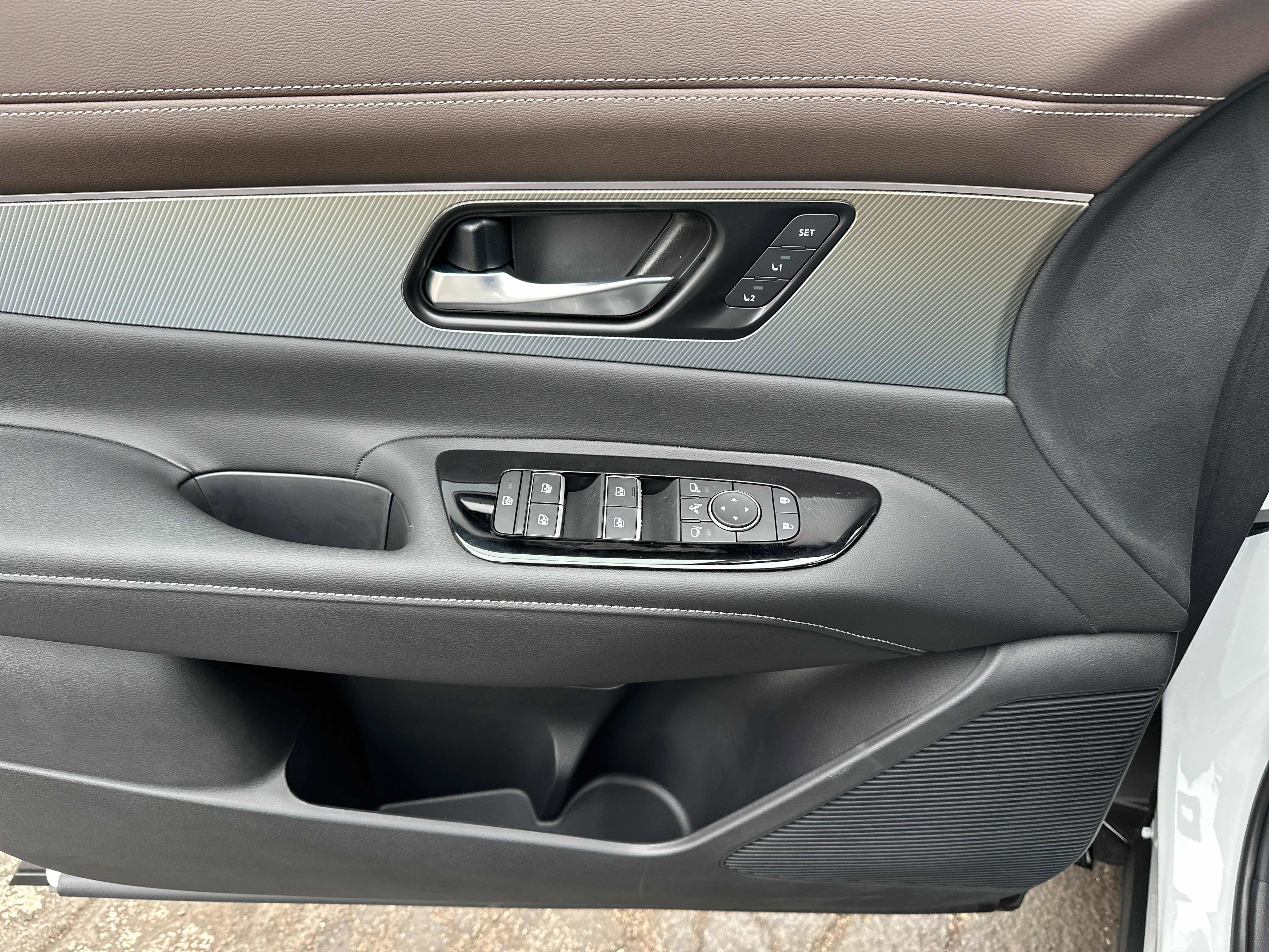 New 2025 Nissan Murano Platinum w/ Cargo Package image 8