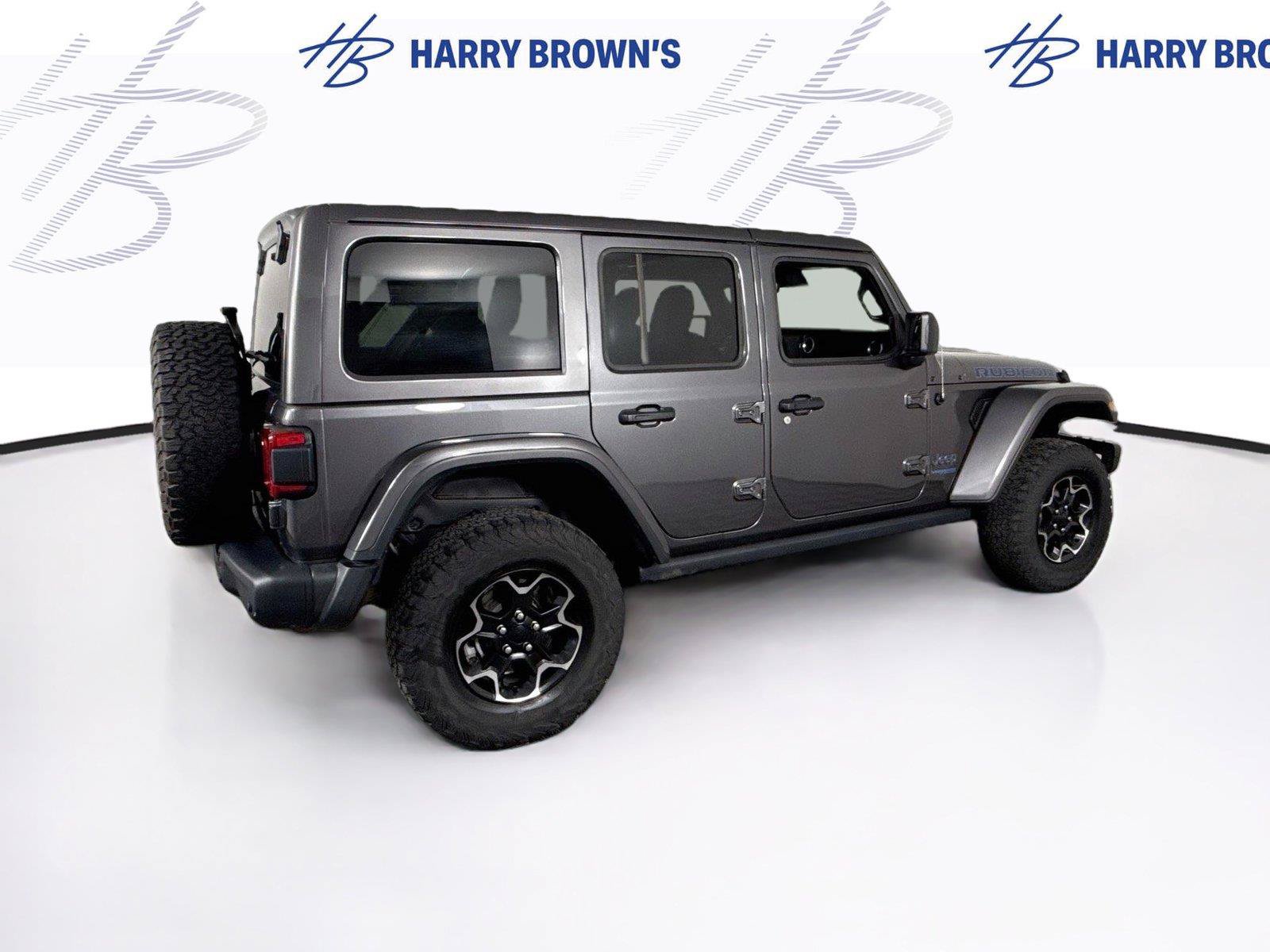 Used 2021 Jeep Wrangler Unlimited Rubicon 4xe w/ Steel Bumper Group AWD/4WD image 31