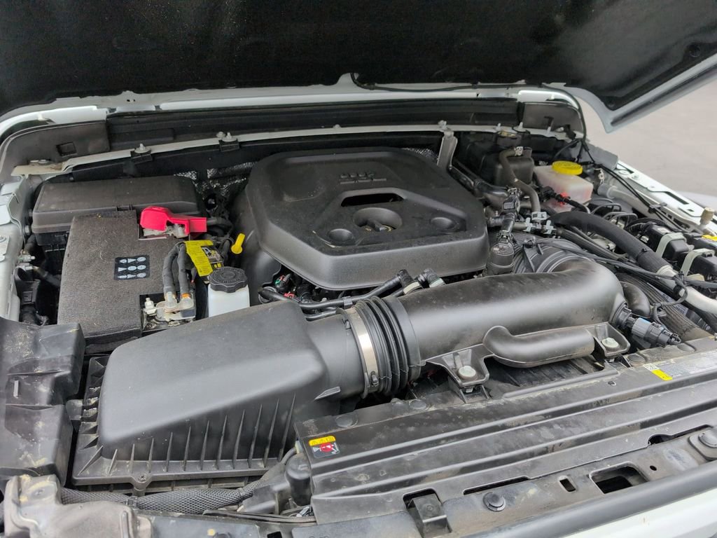 Used 2025 Jeep Wrangler Unlimited Rubicon image 35