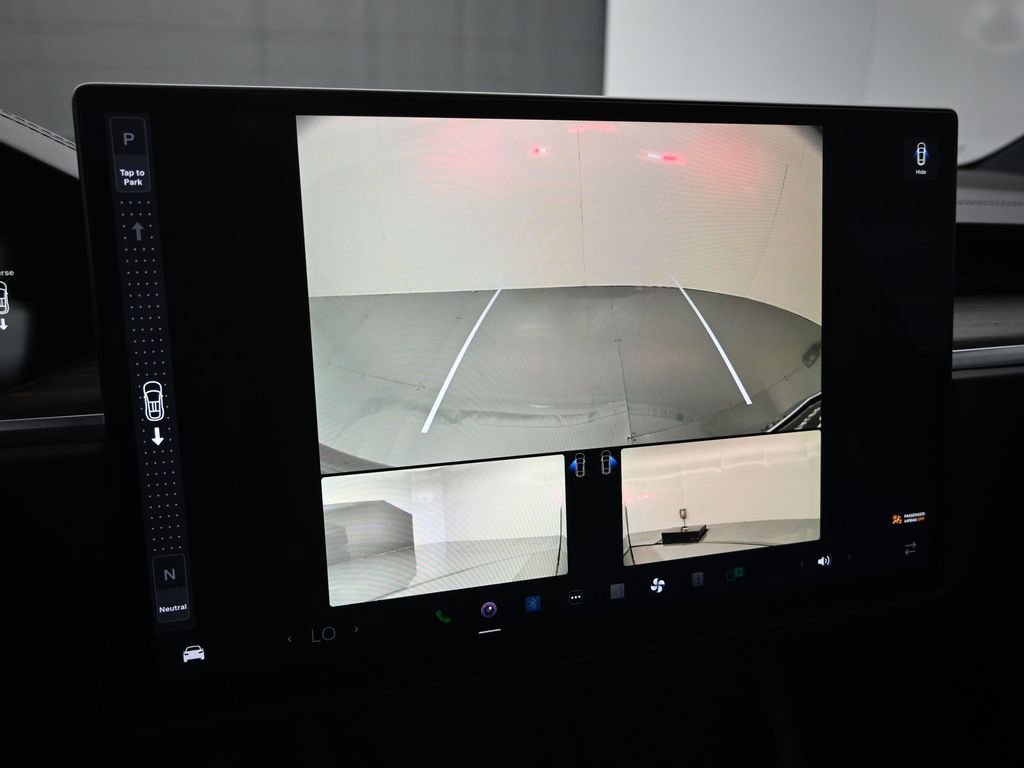 Used 2024 Tesla Model X image 12