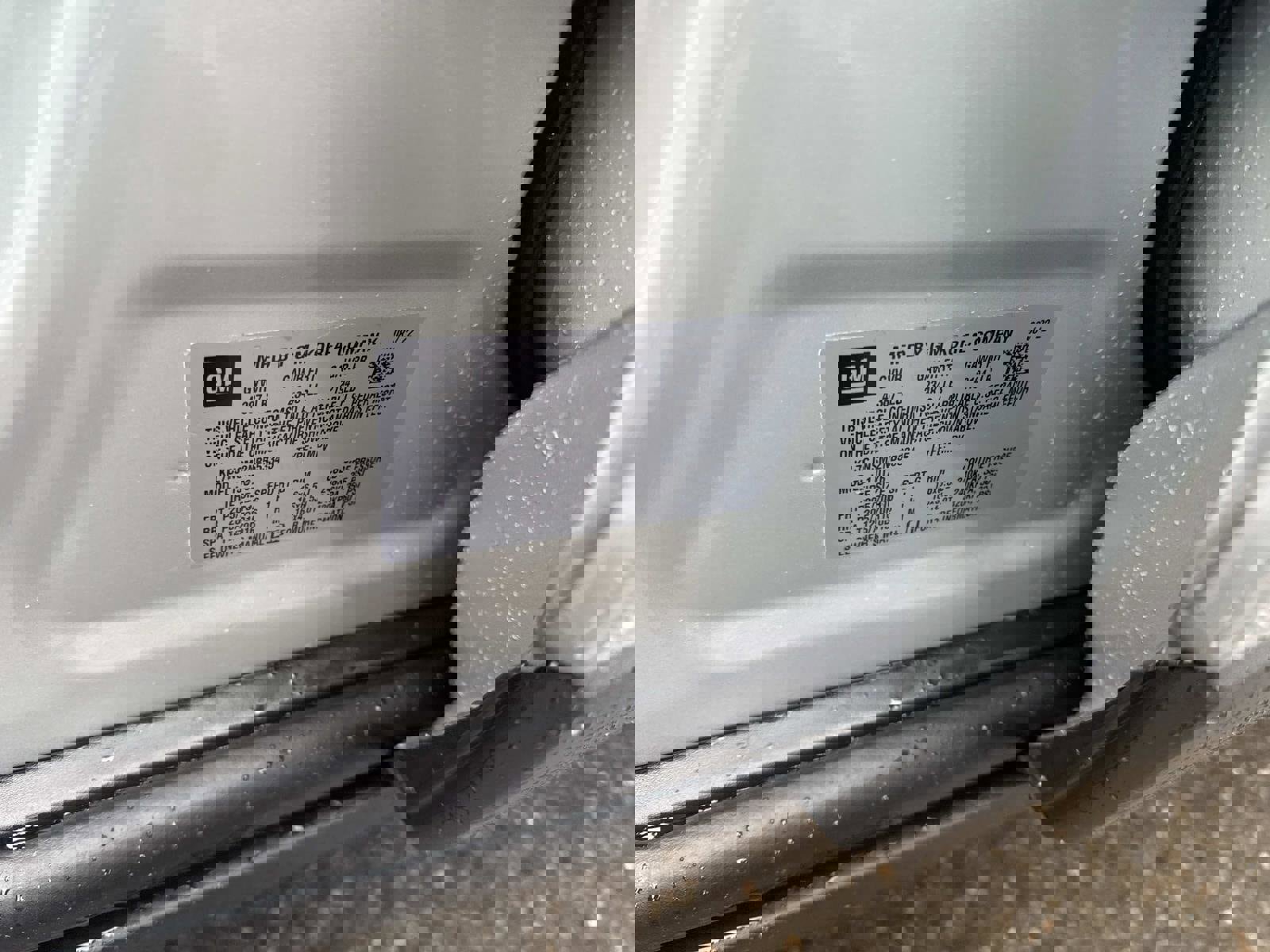 Used 2022 Chevrolet Trax LS w/ Tint and Cruise Package image 19