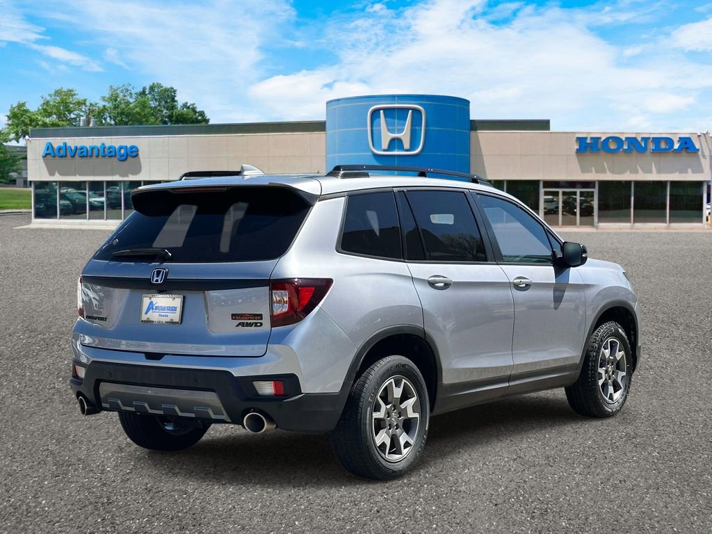 Certified 2022 Honda Passport TrailSport image 5