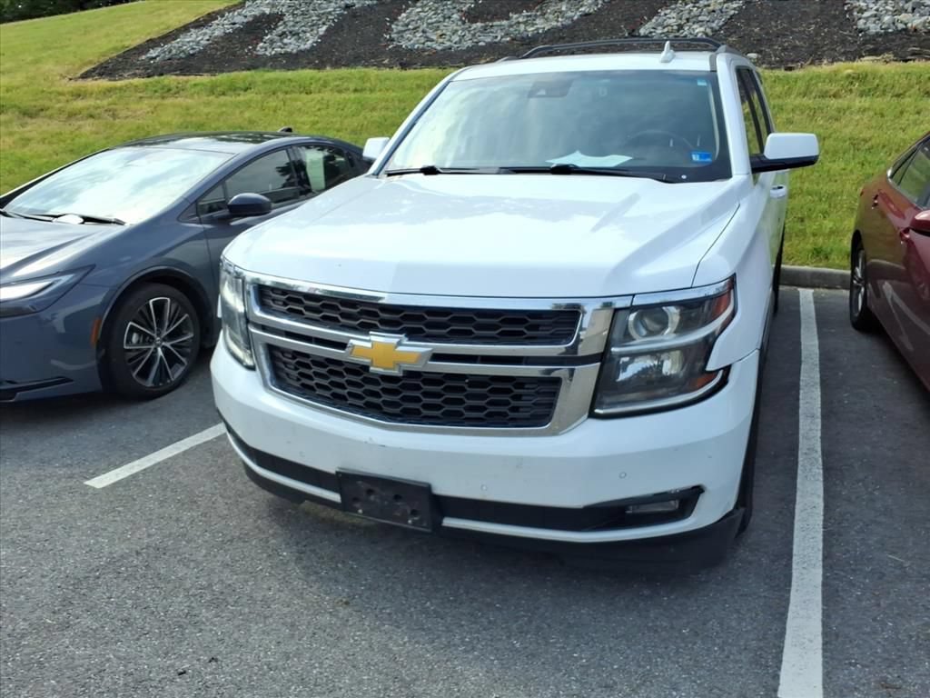 Used 2018 Chevrolet Suburban LT AWD/4WD image 7
