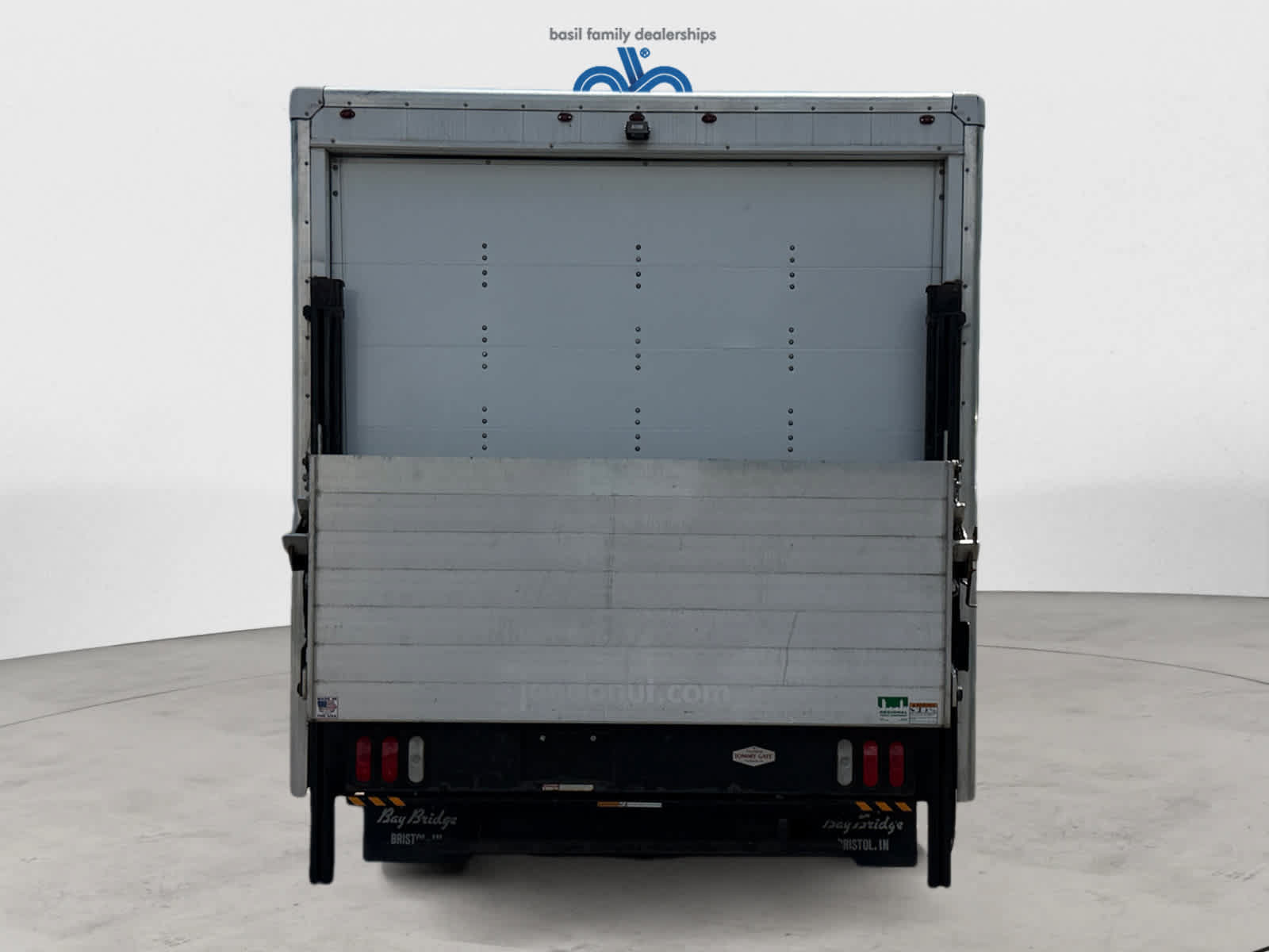 Used 2023 Ford E-350 and Econoline 350 Super Duty w/ Power Windows & Locks Group RWD image 5