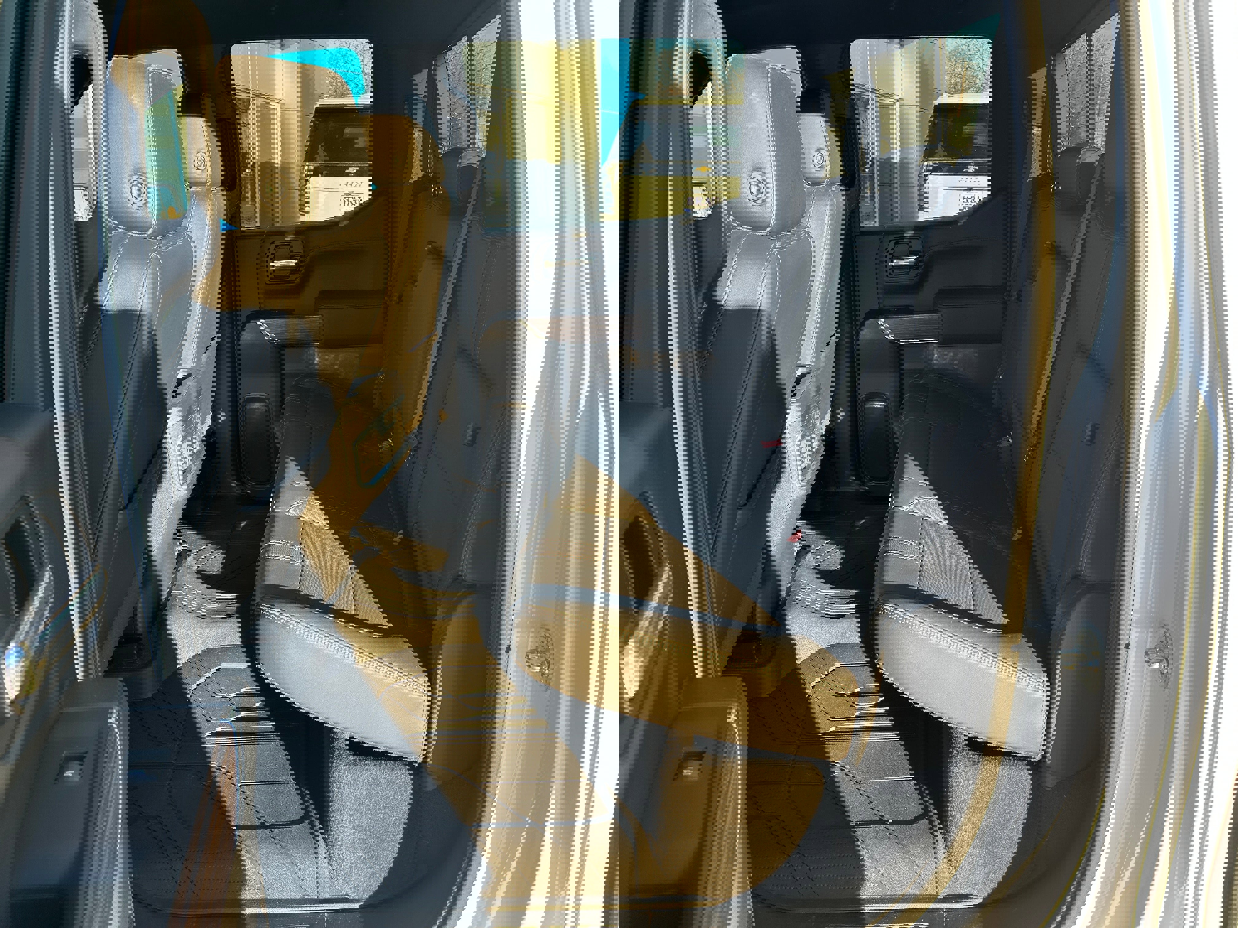 Used 2021 Chevrolet Silverado 1500 High Country w/ Z71 Off-Road Package image 31