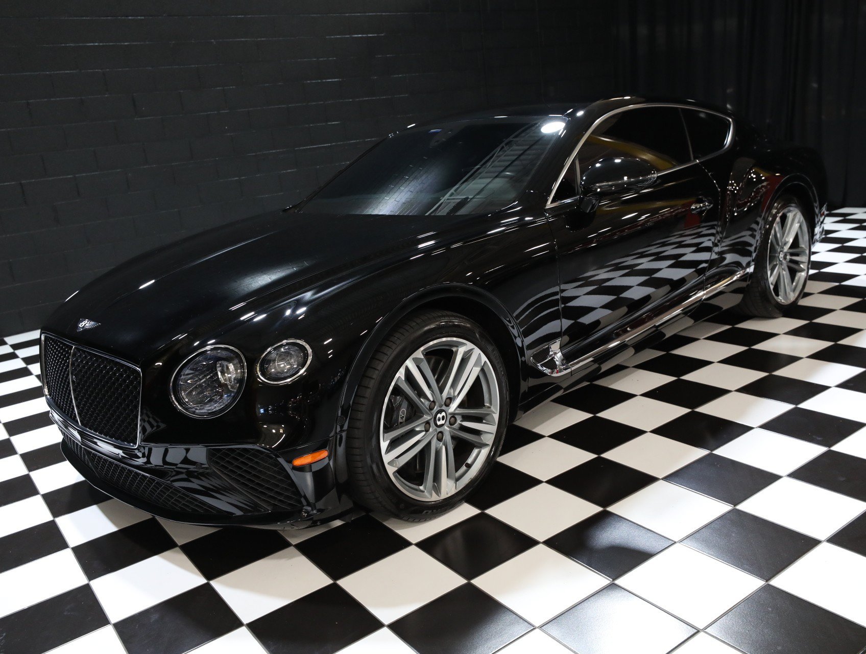 Used 2024 Bentley Continental GT Mulliner AWD/4WD image 8