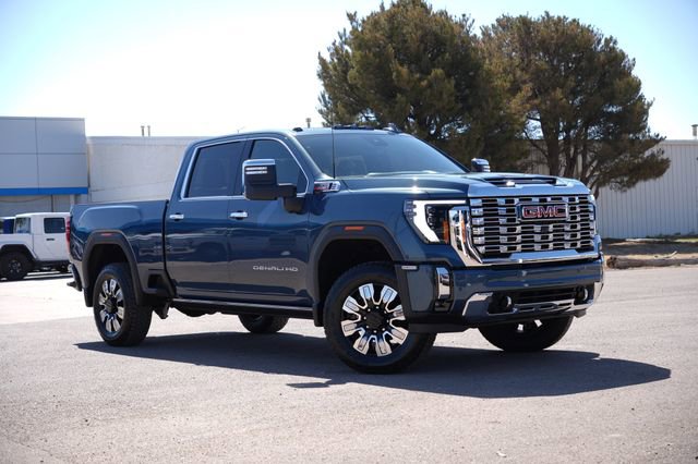 New 2026 GMC Sierra 2500 Denali w/ Denali Reserve Package