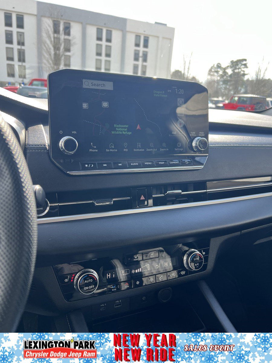 Used 2023 Mitsubishi Outlander SEL image 21