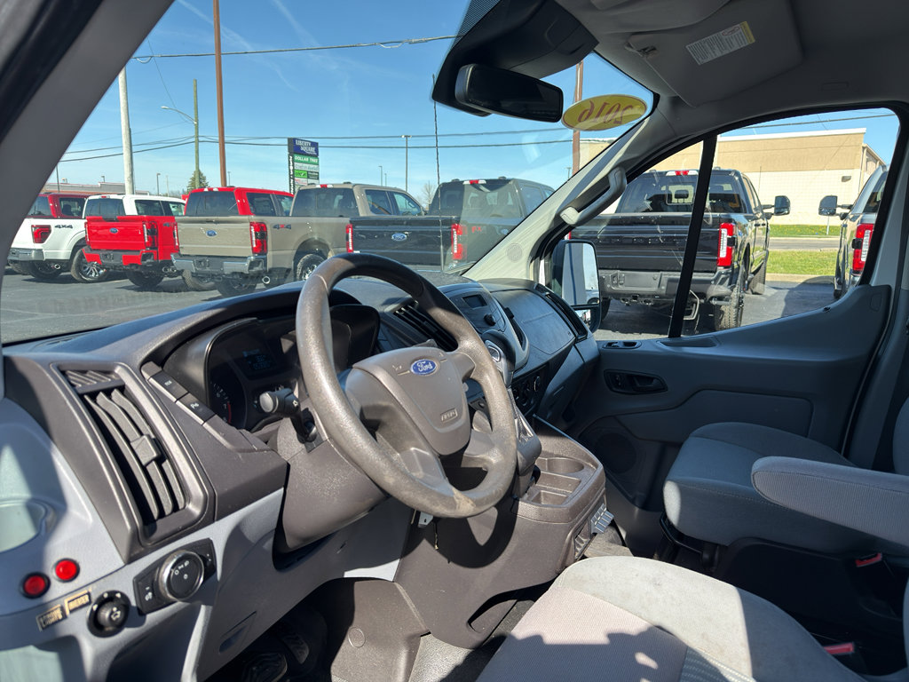 Used 2016 Ford Transit 250 130 Low Roof image 14