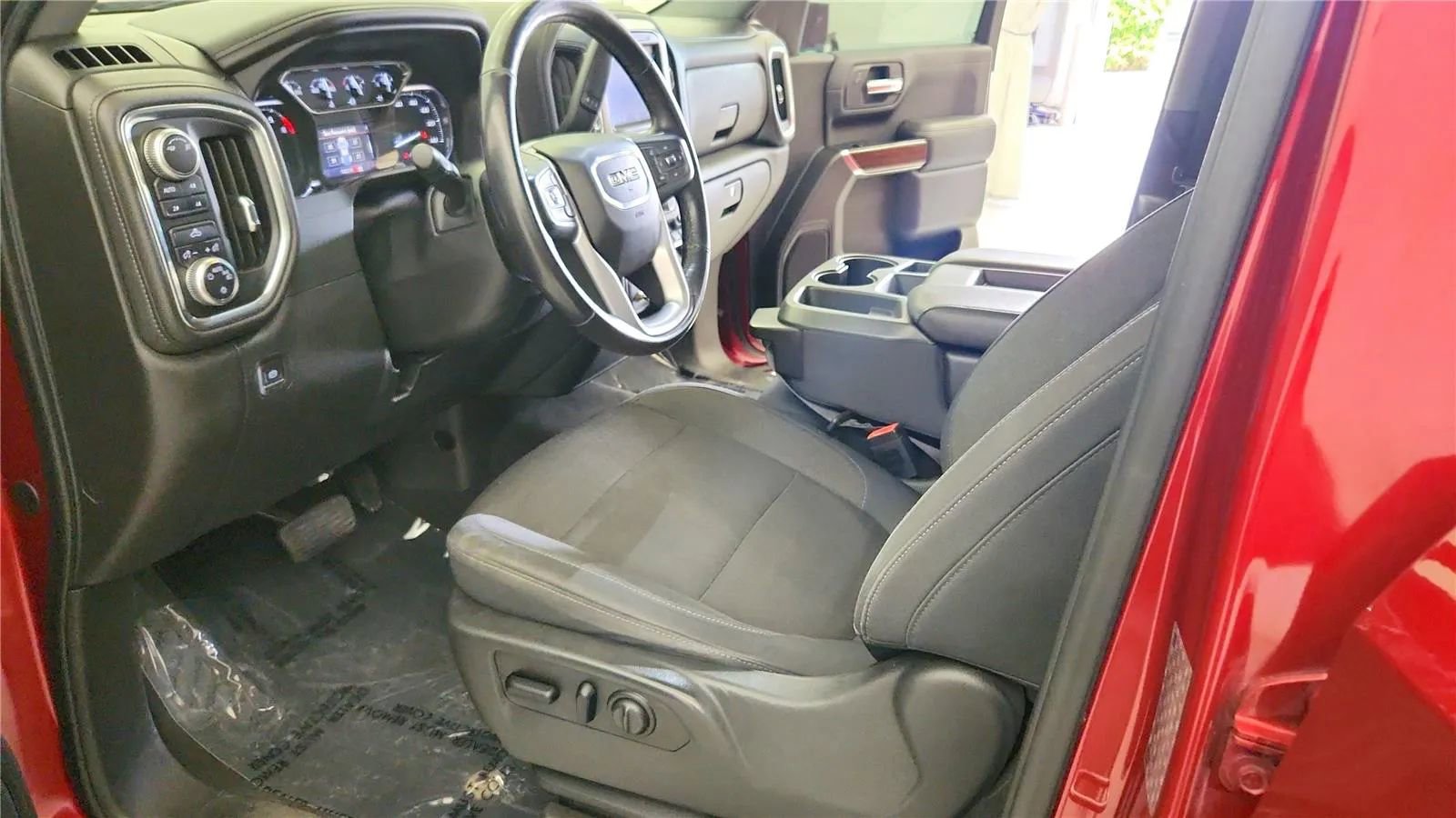 Used 2019 GMC Sierra 1500 SLE w/ X31 Off-Road Package AWD/4WD image 22