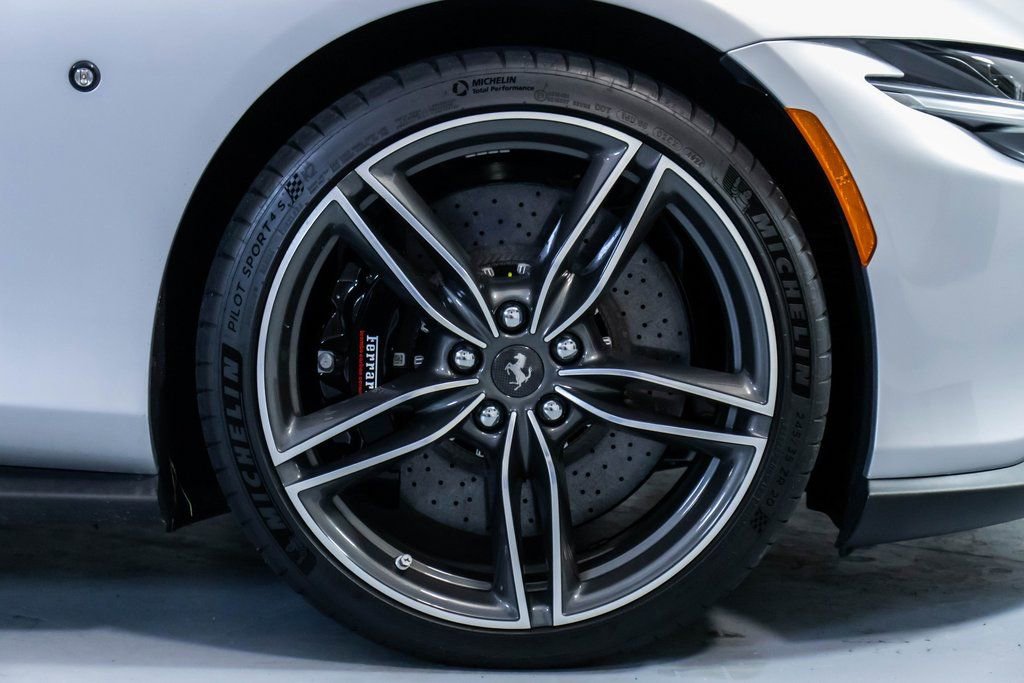 Certified 2025 Ferrari Roma Spider image 60