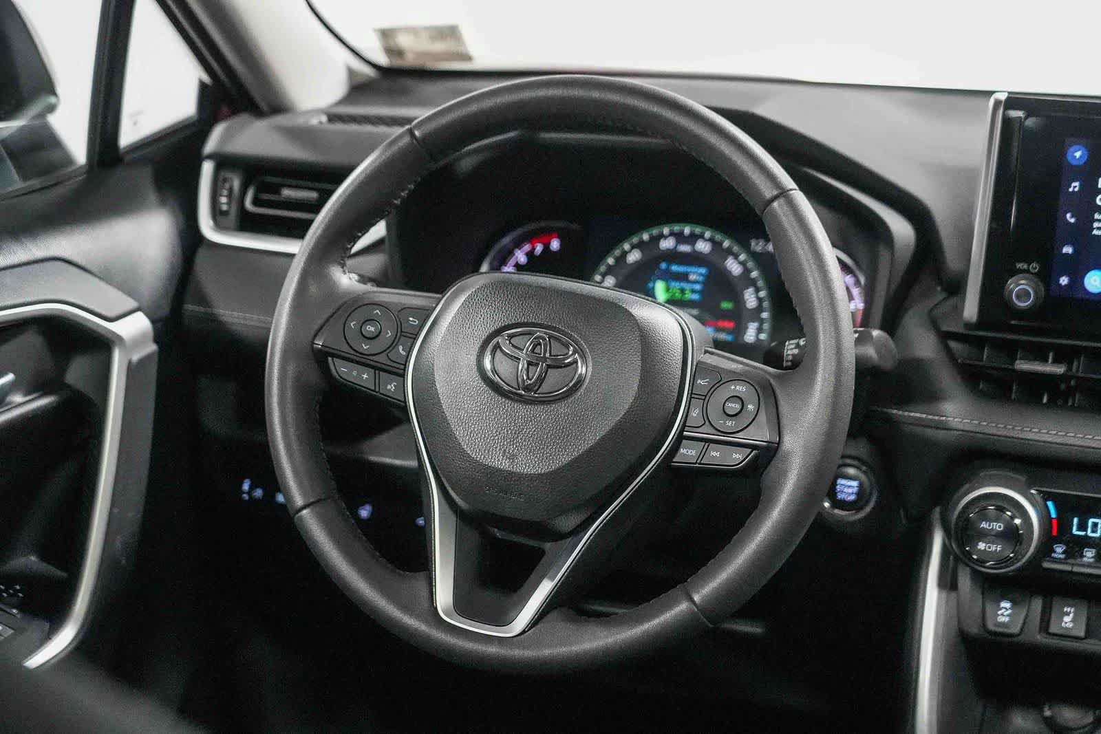 Certified 2023 Toyota RAV4 XLE w/ Convenience Package FWD image 15