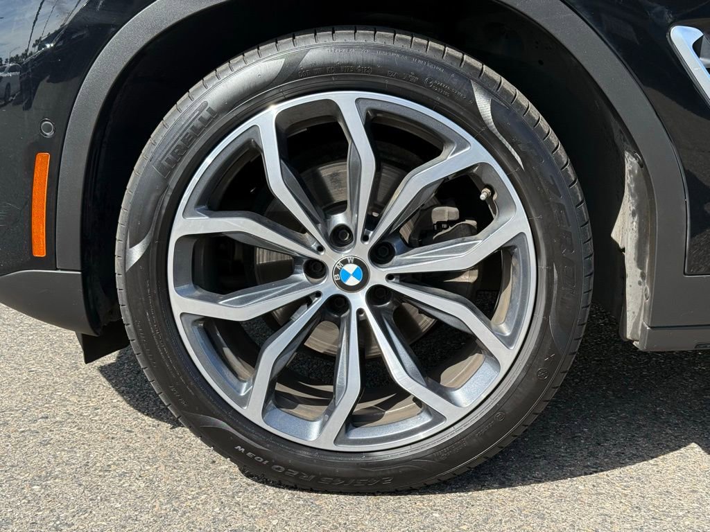 Used 2020 BMW X4 xDrive30i w/ Convenience Package image 16