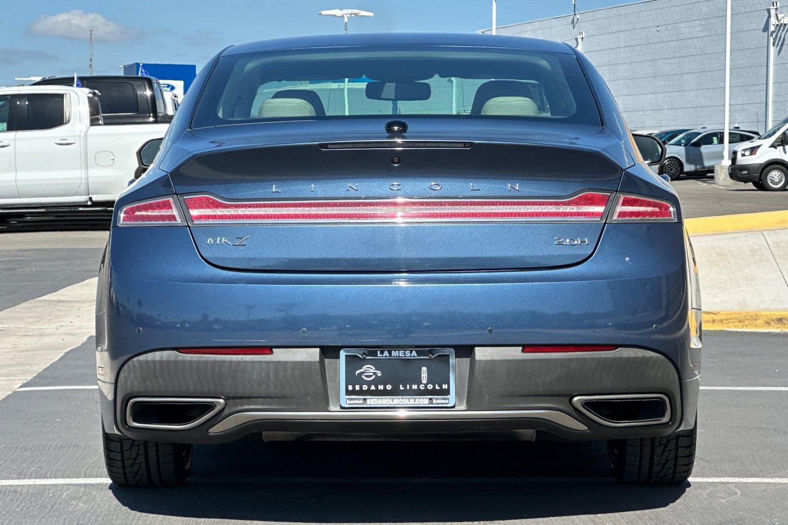 Used 2019 Lincoln MKZ Reserve FWD image 4