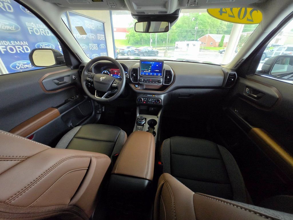 New 2024 Ford Bronco Sport Outer Banks w/ Tech Package AWD/4WD image 28
