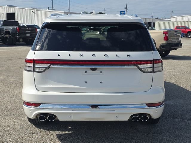Used 2023 Lincoln Aviator Black Label w/ Dynamic Handling Package image 4