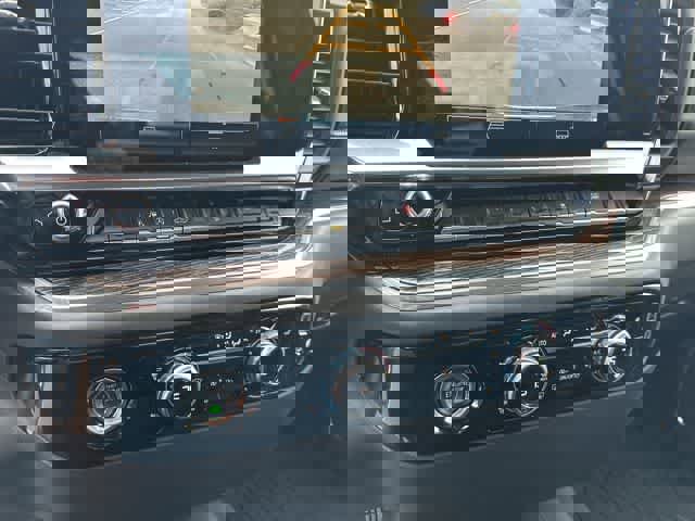 Used 2022 GMC Sierra 1500 Elevation image 9