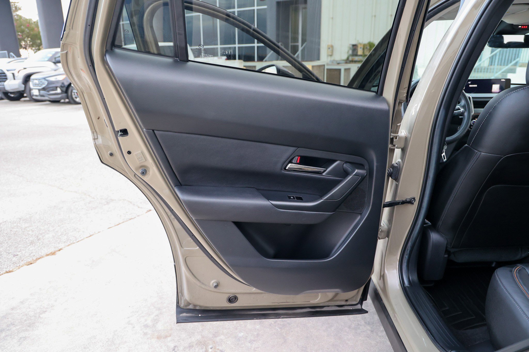 Used 2023 MAZDA CX-50 2.5 Turbo w/ Cargo Package image 37