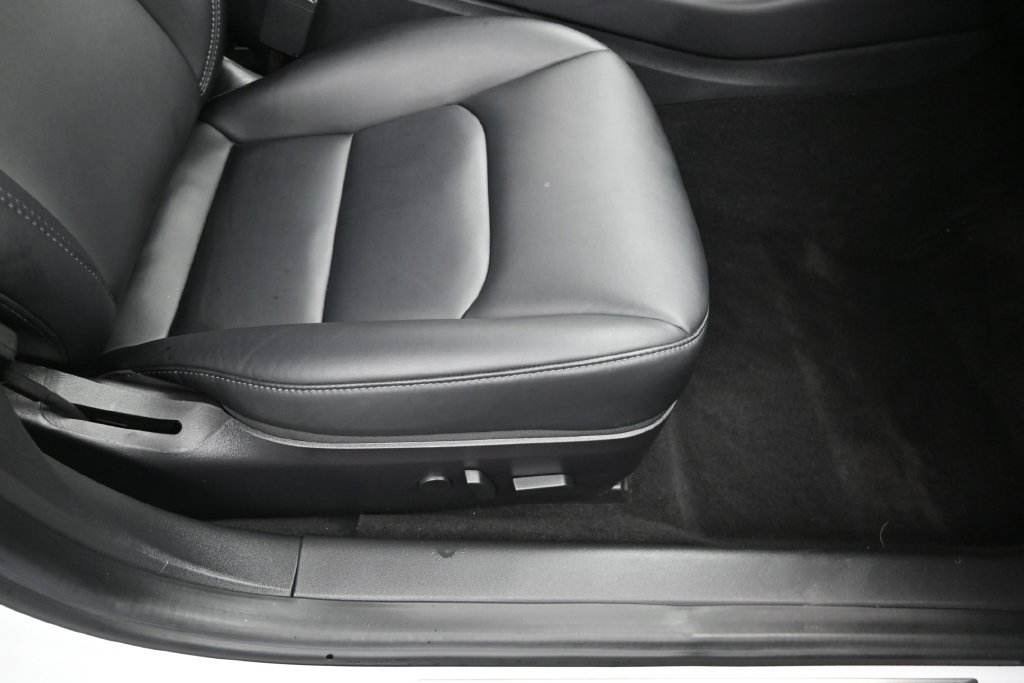 Used 2019 Tesla Model 3 Long Range AWD/4WD image 11