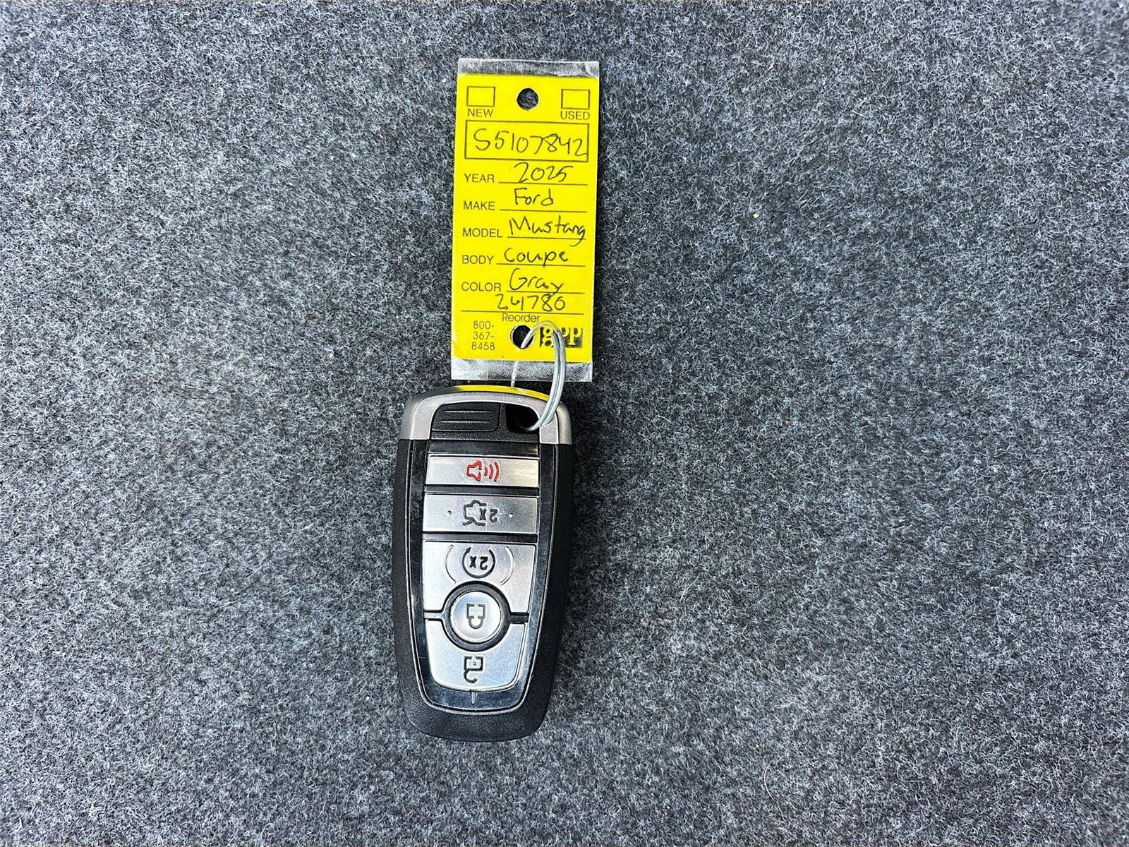 Used 2025 Ford Mustang Premium RWD image 37