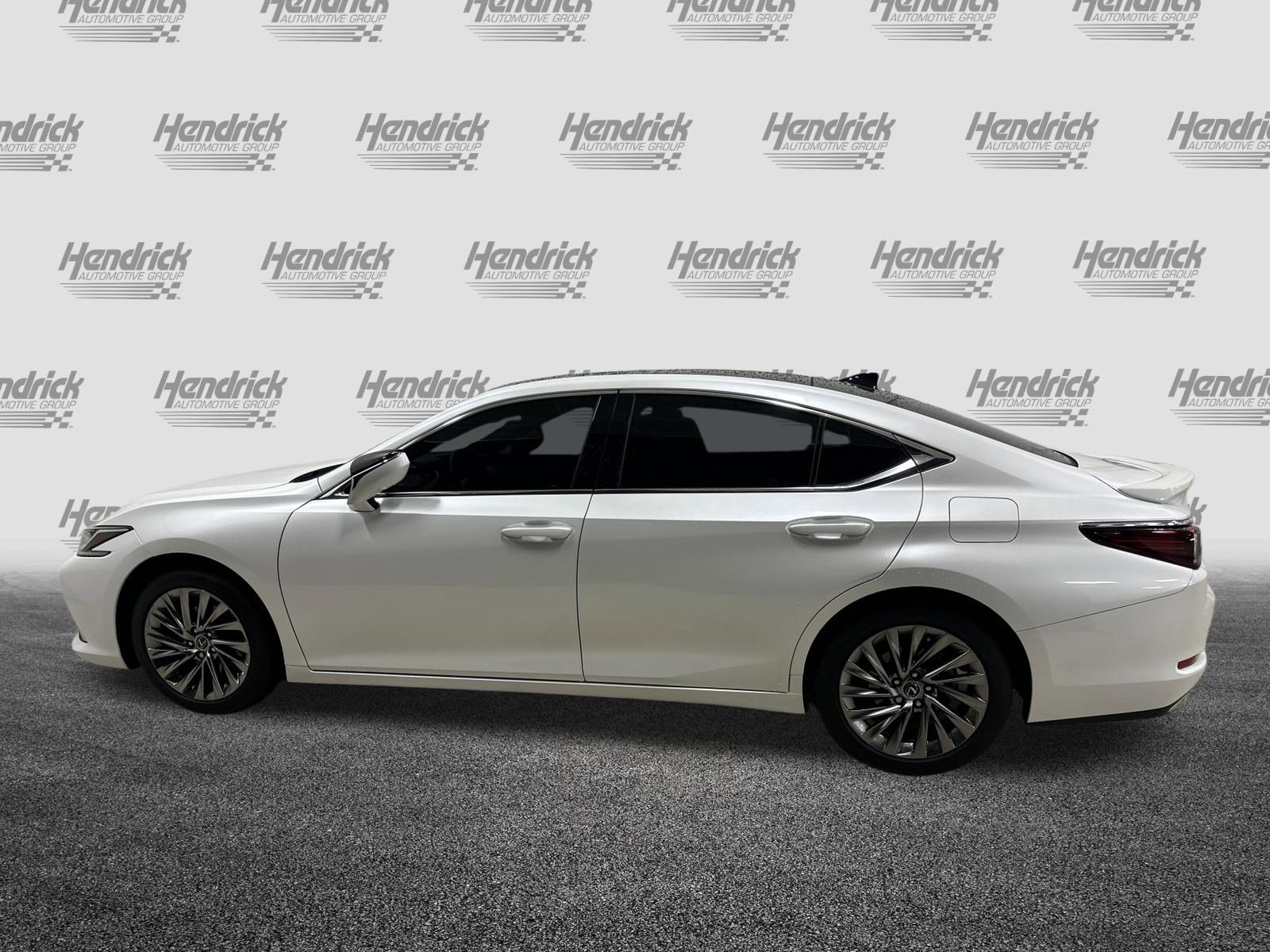 Certified 2025 Lexus ES 350 Luxury w/ Accessory Package (Z1) image 7