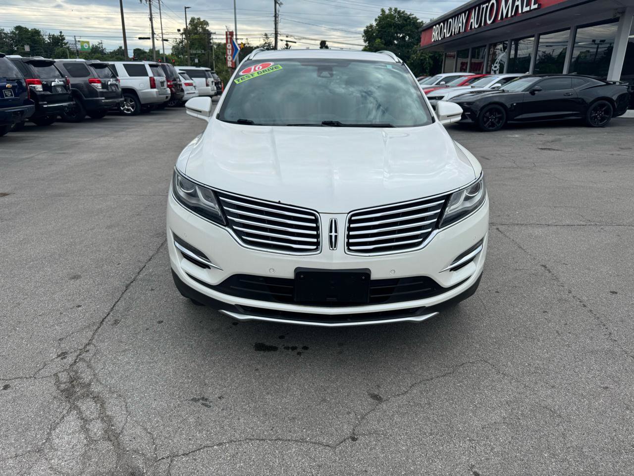 Used 2016 Lincoln MKC Reserve w/ Technology Package image 8