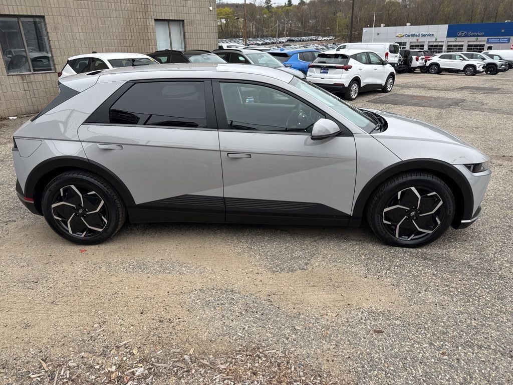 Certified 2023 Hyundai Ioniq 5 SE RWD image 7