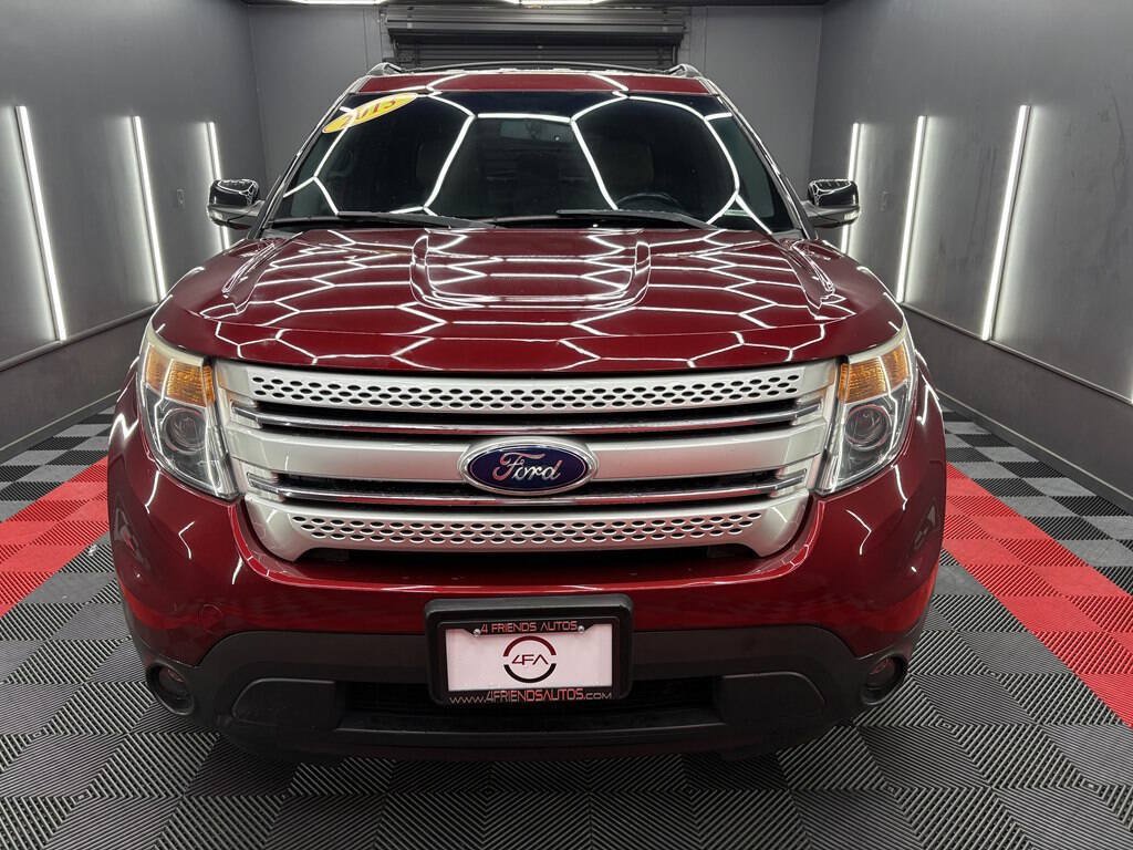 Used 2013 Ford Explorer XLT AWD/4WD image 2