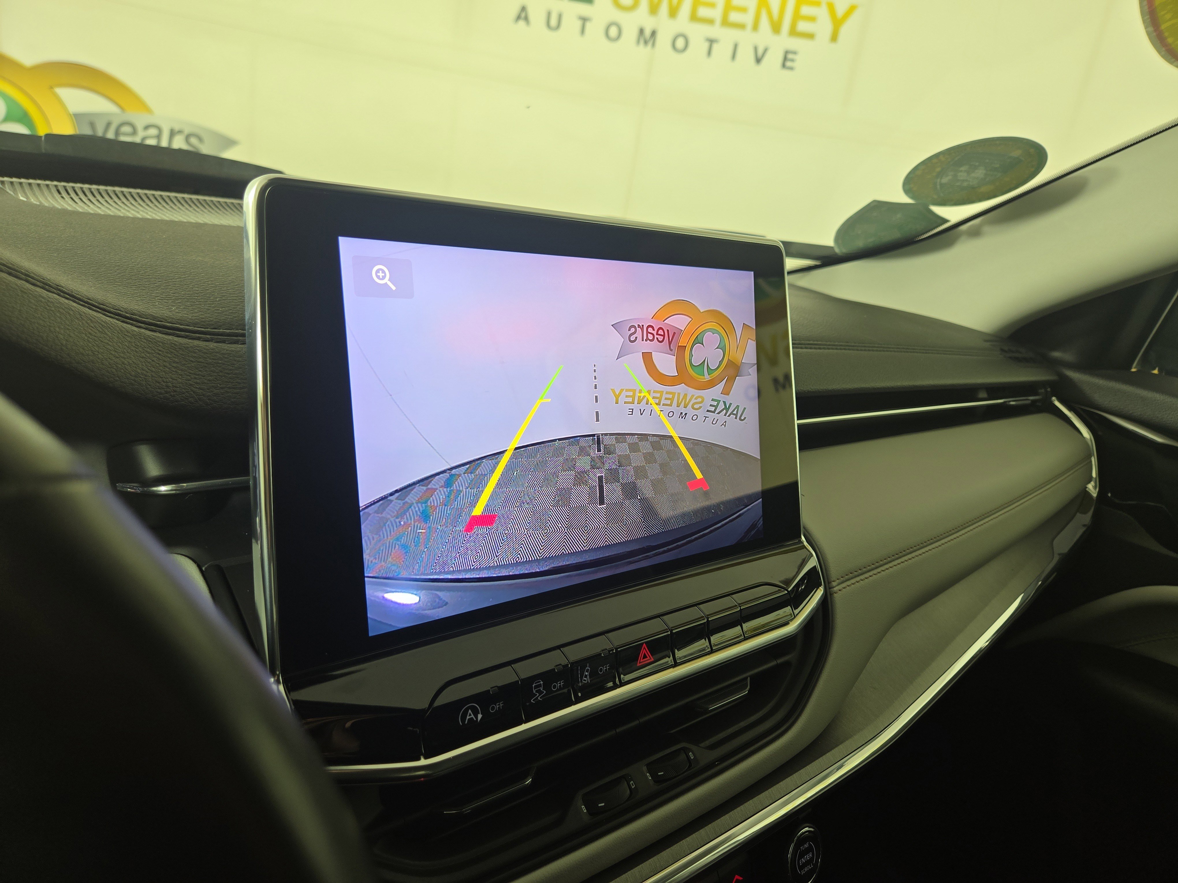 Used 2022 Jeep Compass Limited image 20