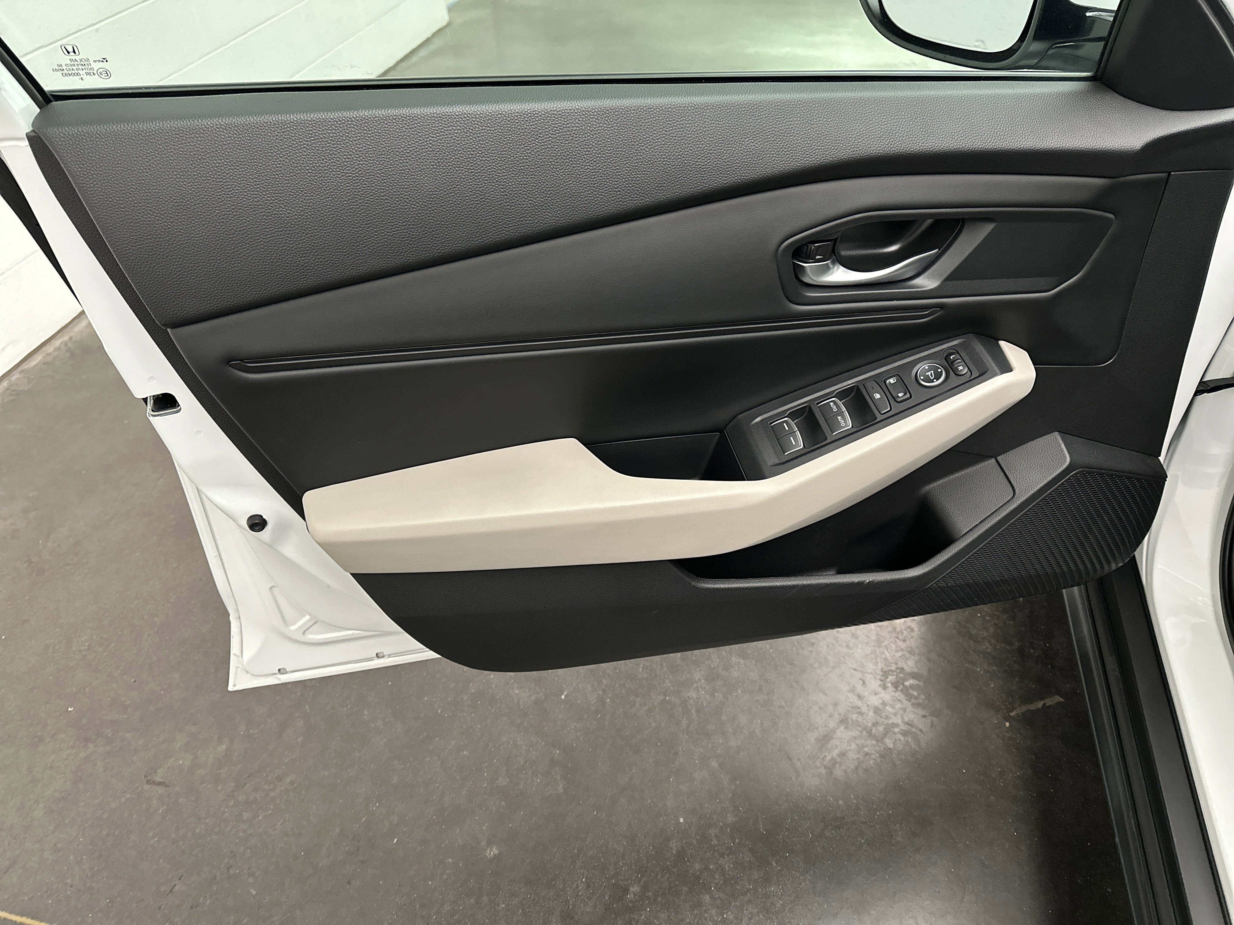 Used 2024 Honda Accord EX image 16
