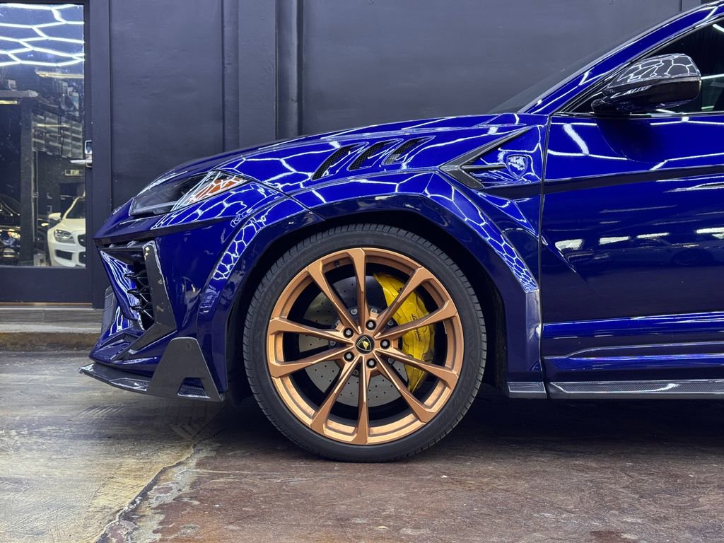 Used 2022 Lamborghini Urus image 5