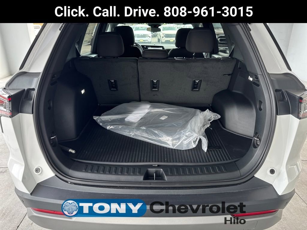 New 2026 Chevrolet Equinox LT w/ LPO, Floor Liner Package image 17