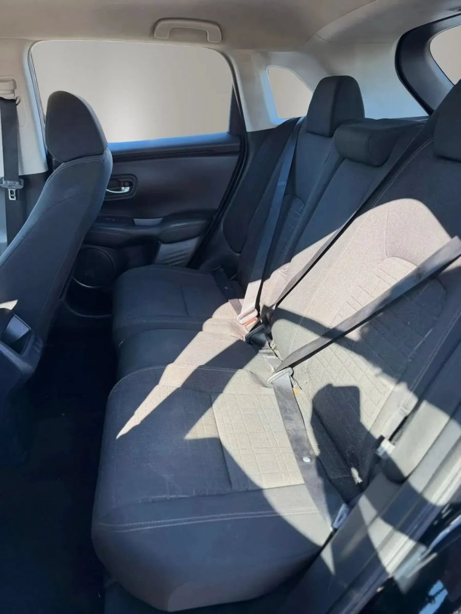 Used 2024 Honda HR-V LX image 19
