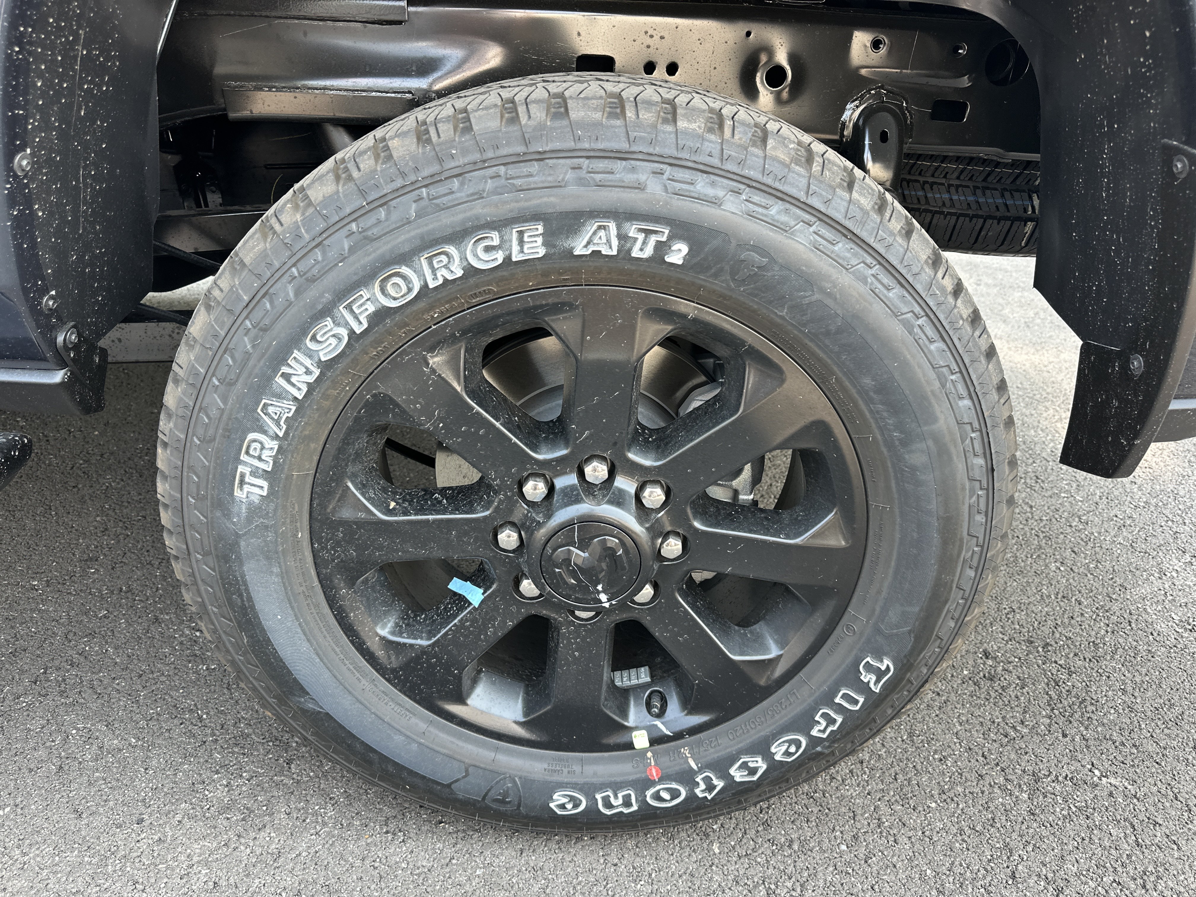 New 2026 RAM 2500 Laramie AWD/4WD image 36