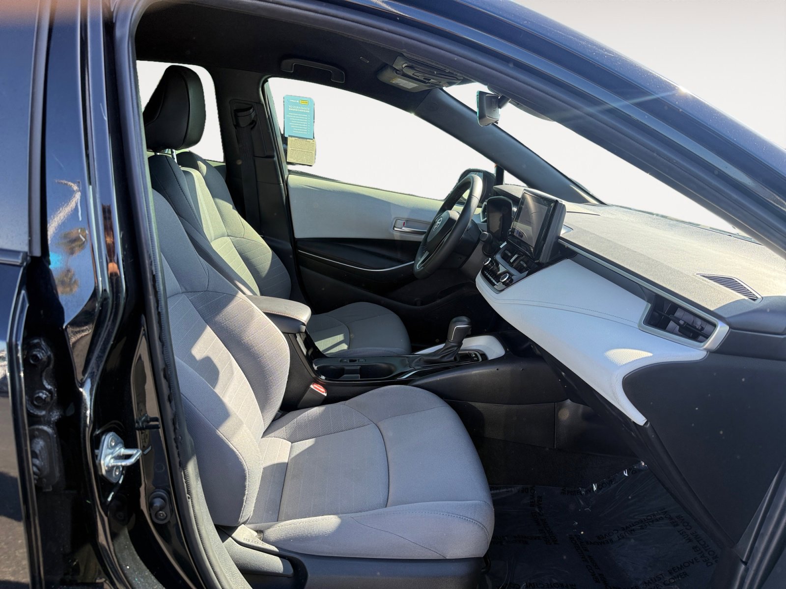 Used 2024 Toyota Corolla SE FWD image 19