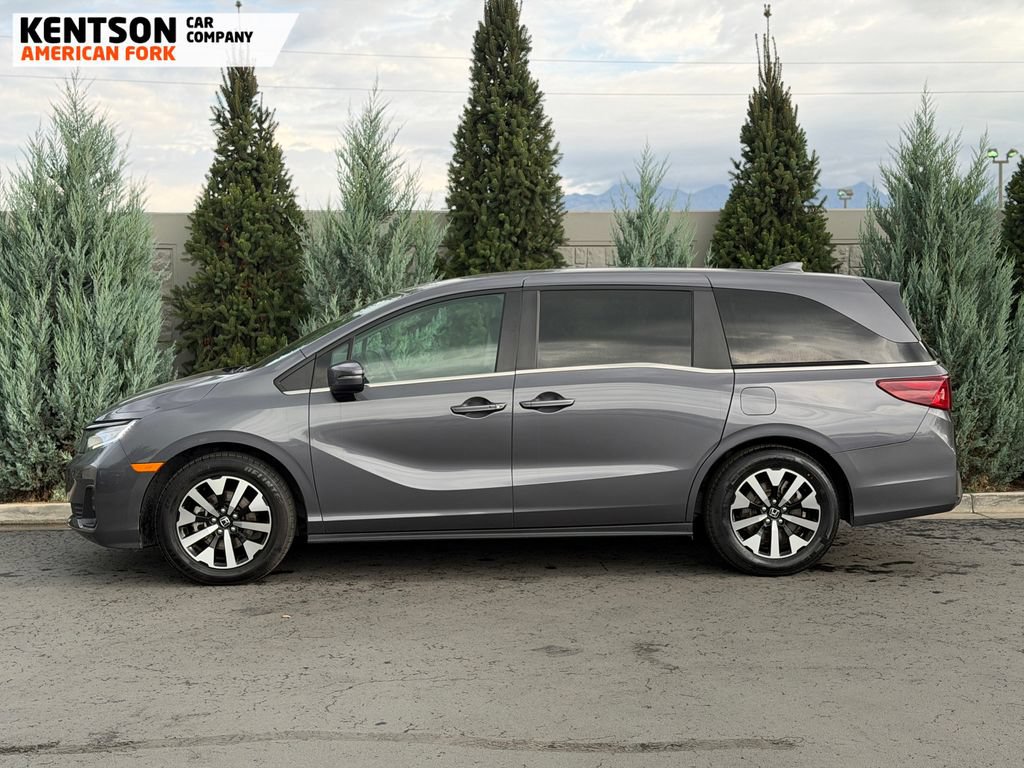 Used 2025 Honda Odyssey EX-L image 4
