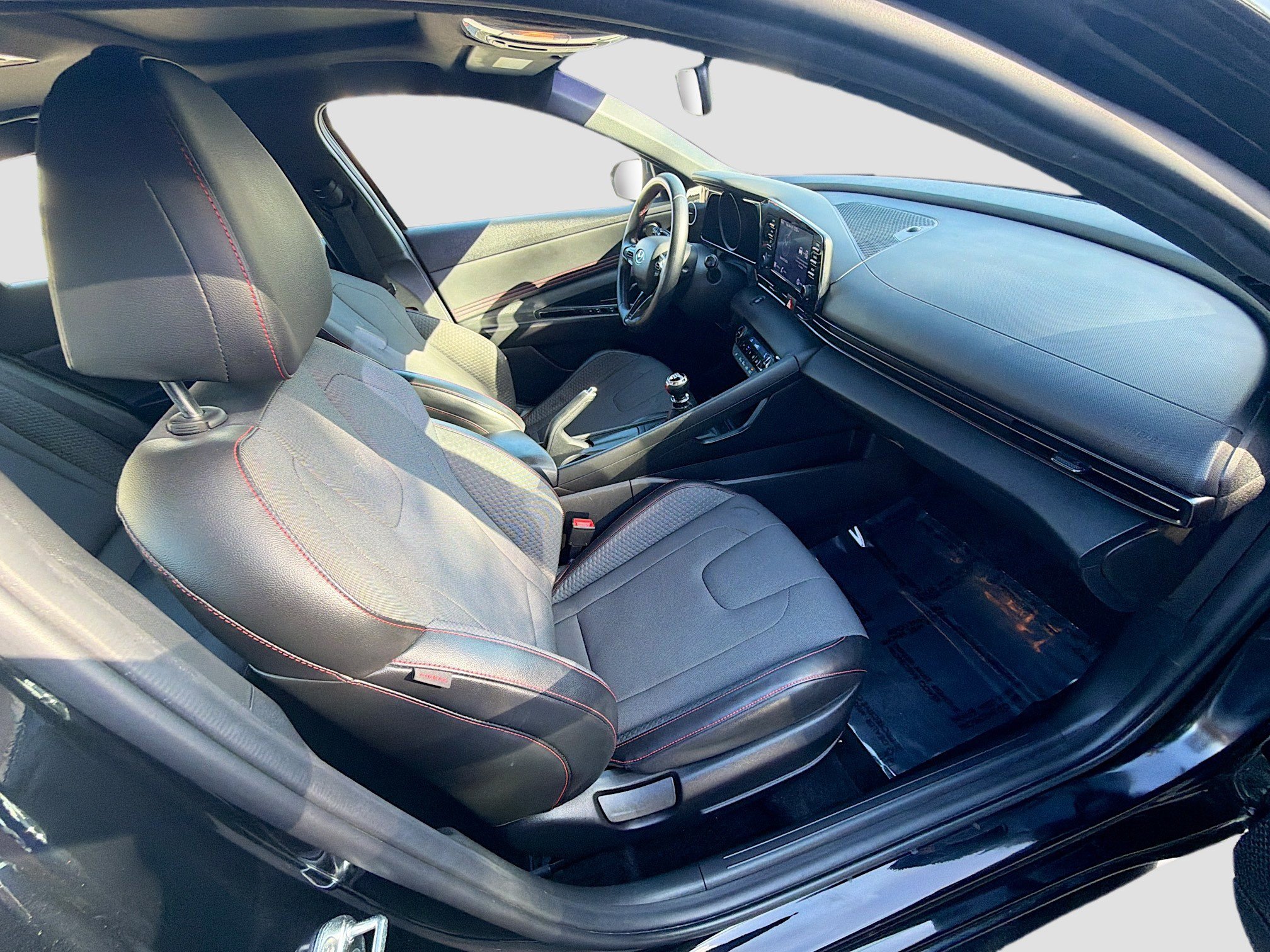 Used 2022 Hyundai Elantra N Line image 28