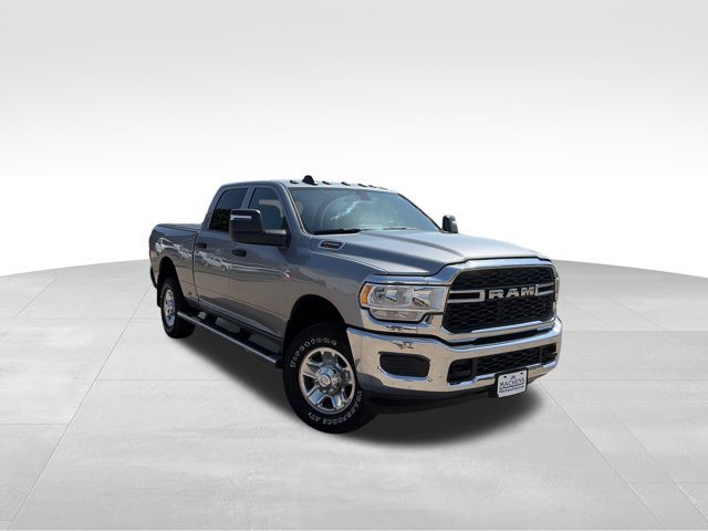 Used 2024 RAM 2500 Tradesman w/ Chrome Appearance Group AWD/4WD image 8