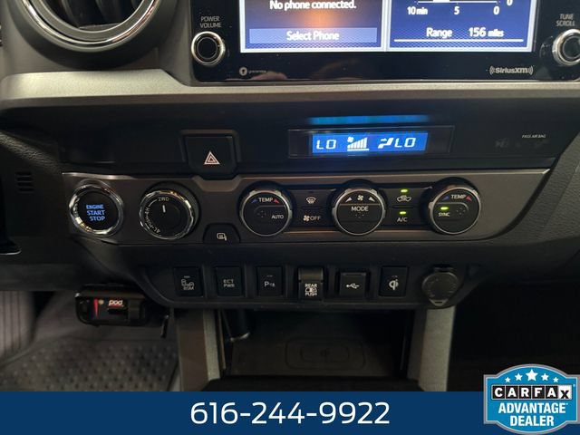 Used 2021 Toyota Tacoma TRD Off-Road w/ Technology Package AWD/4WD image 3