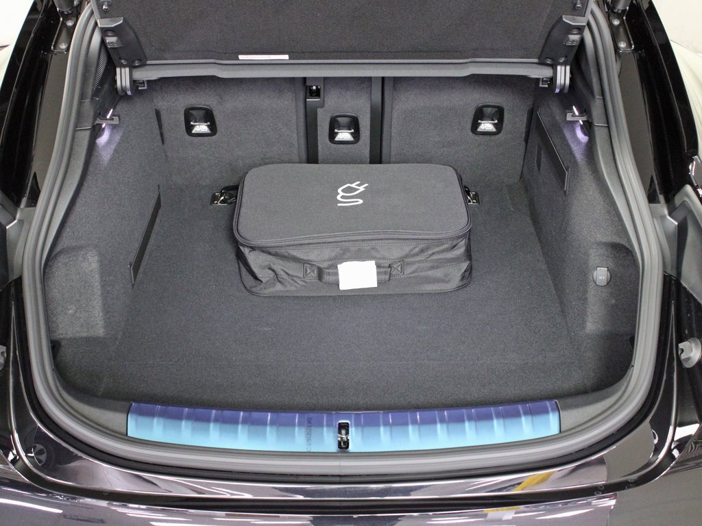 Used 2025 Porsche Taycan 4S image 16