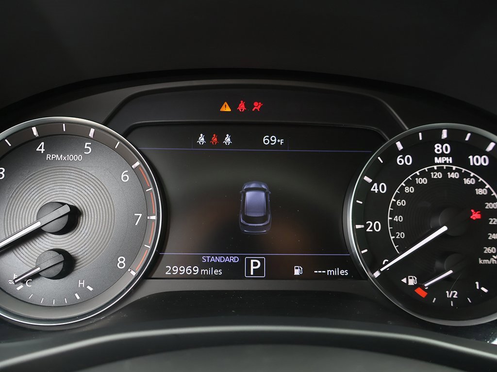 Used 2023 INFINITI QX50 Luxe image 44