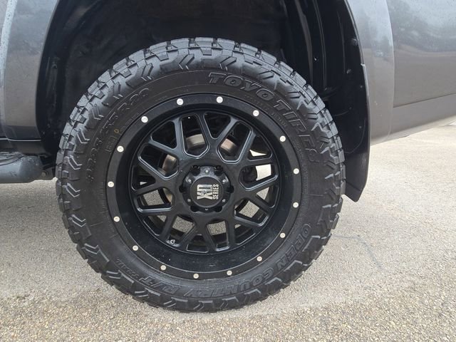 Used 2019 Toyota 4Runner TRD Off-Road Premium image 33