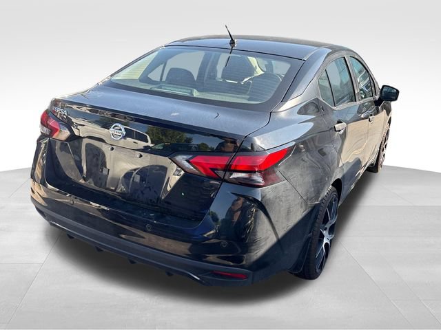Used 2021 Nissan Versa S FWD image 3