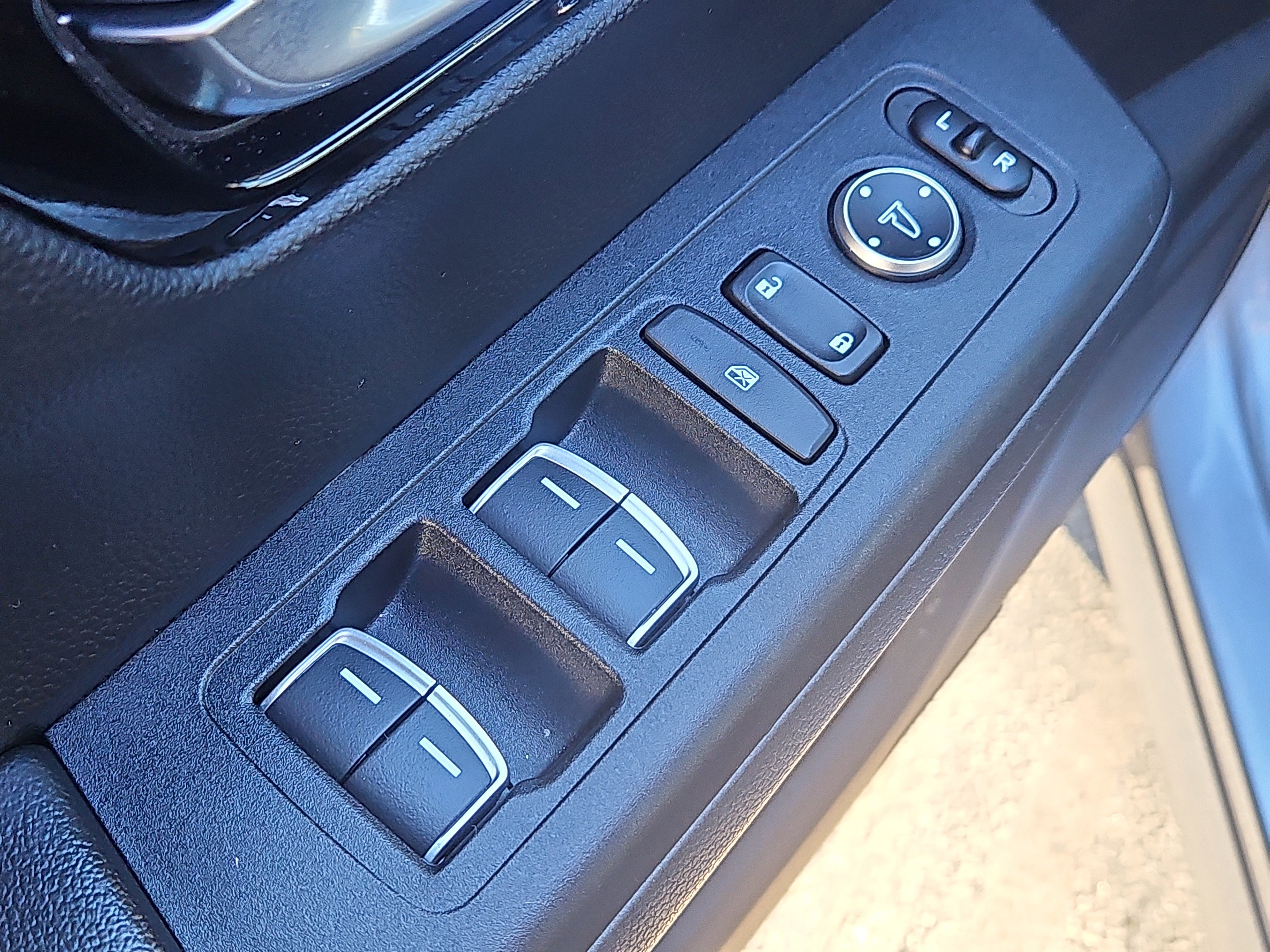 Used 2023 Honda CR-V Sport Touring image 23