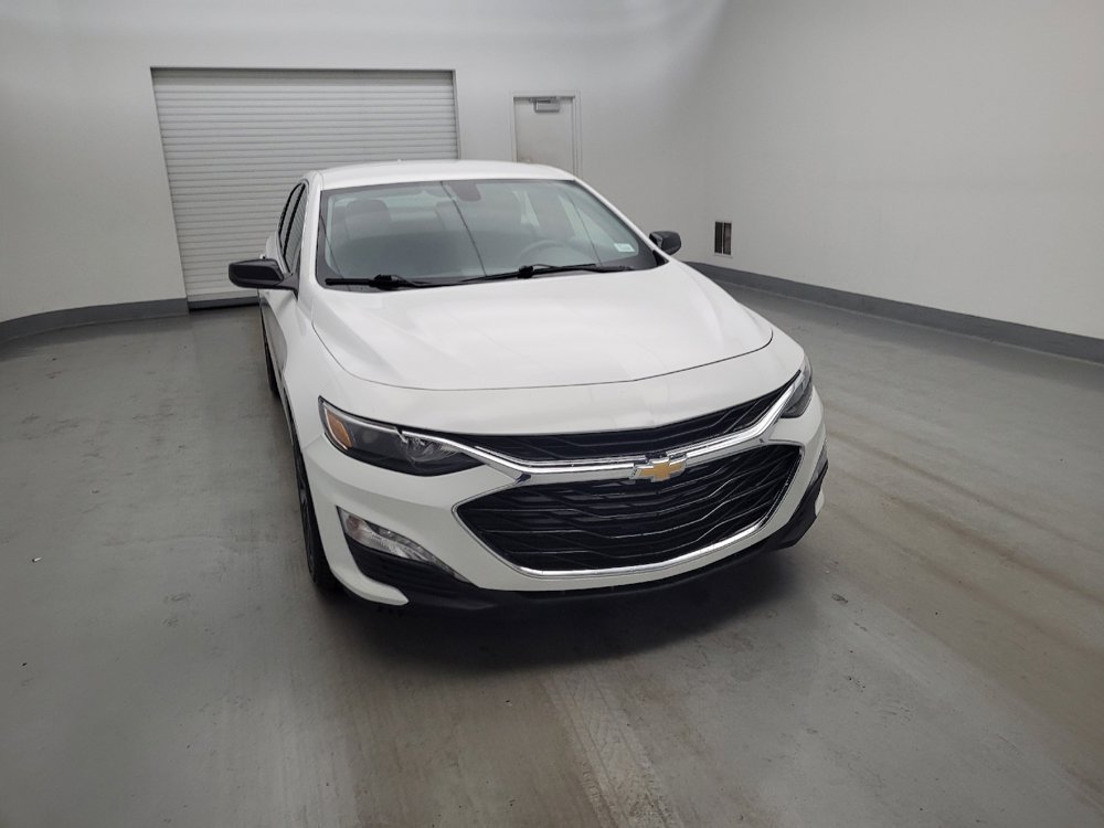 Used 2021 Chevrolet Malibu LT FWD image 14